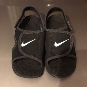 Nike sandals, normal wear..